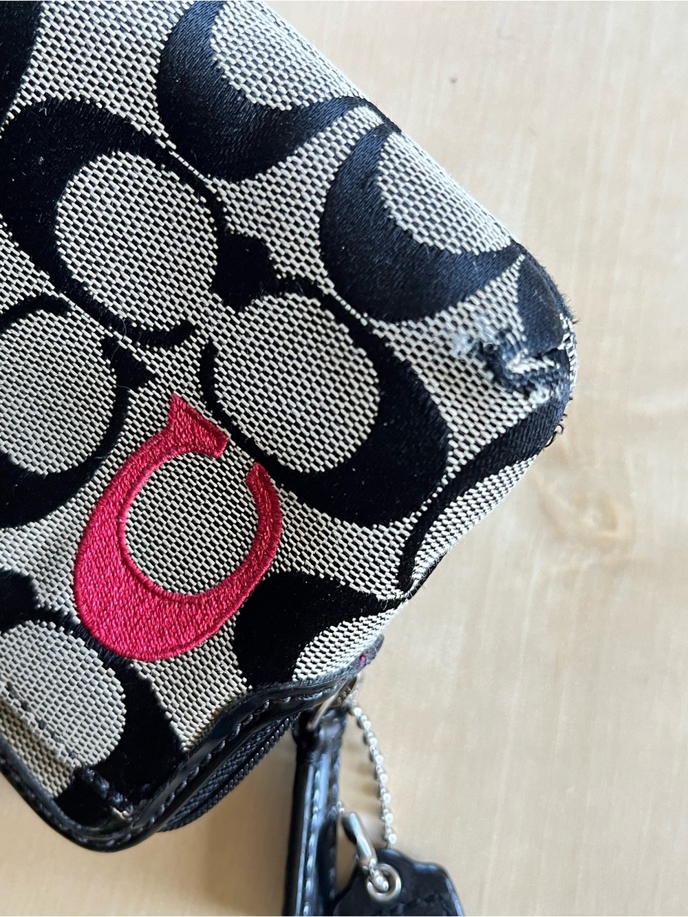 Coach Poppy Signature Wristlet in Black, Gray & Red - Picture 13 of 14